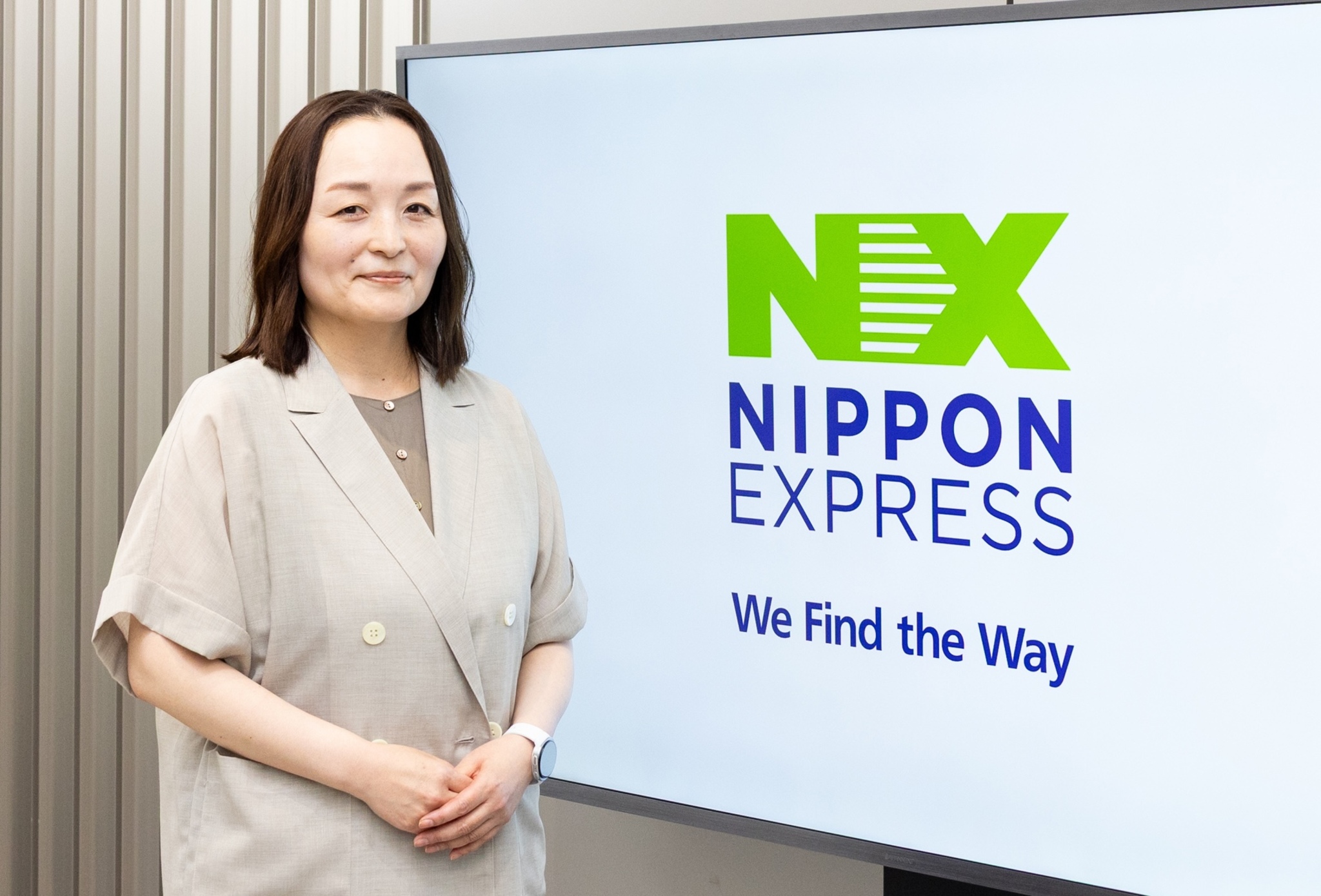 日本通運株式会社 関西アカウントセールス部 係長 新井 沙依子 氏